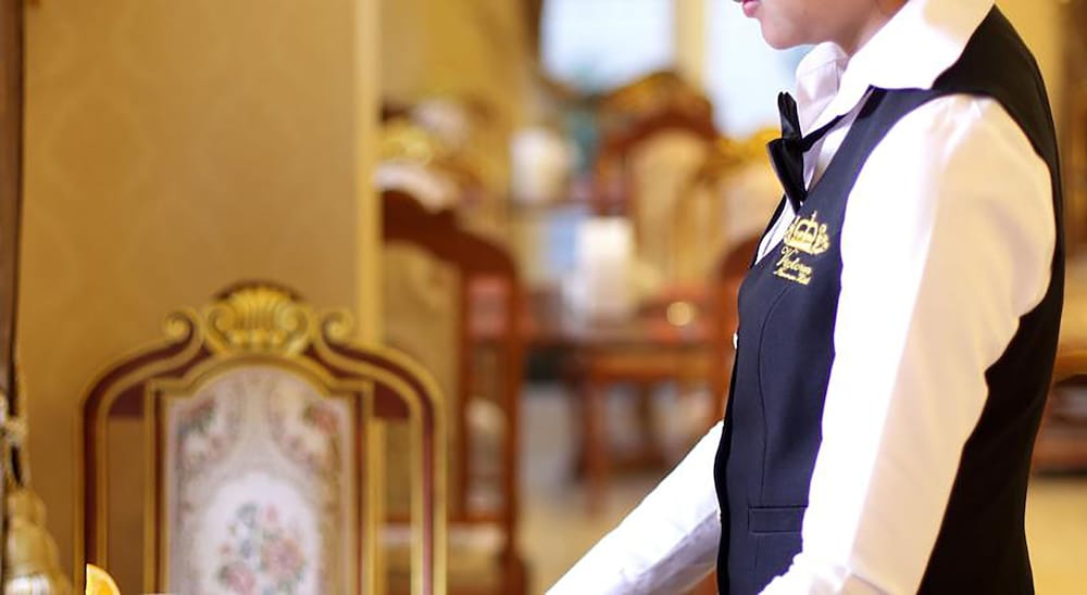 victoria nimman hotel