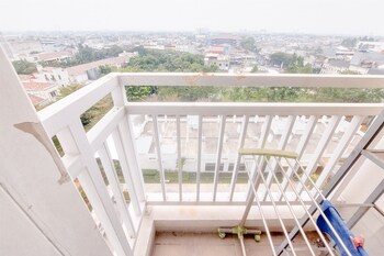Good And Modern 2Br At Citra Living Apartment,,3 star