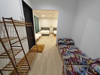 Taman Duta Kl Deluxe Villa By Ubook,,3 star