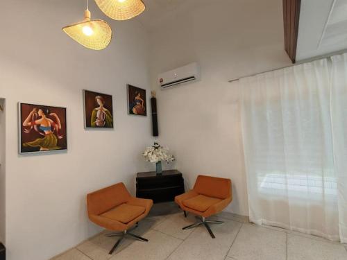 taman duta kl deluxe villa by ubook