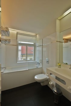 three crowns hotel prague