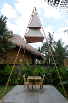 Pitu A Punggul Village Escape,,4 star