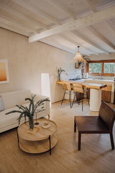 Casa Los Curazaos,,4 star