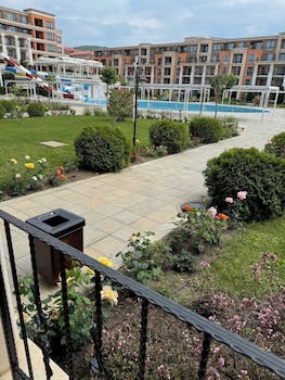 private apartments in premier fort beach sveti vlas