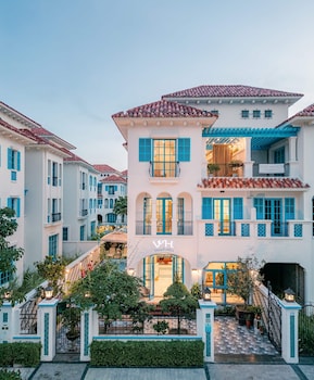 phoenix villas sun ha long