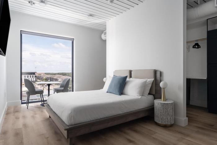 studio haus east 6th austin by kasa