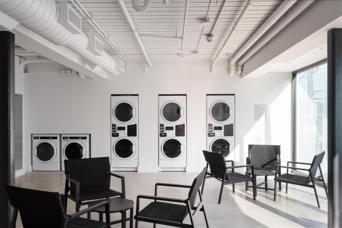 studio haus east 6th austin by kasa