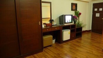 The Canal Hotel,Min Buri>>Bangkok,3 star