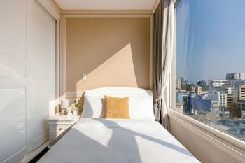 salute de leman luxury apartment district 3