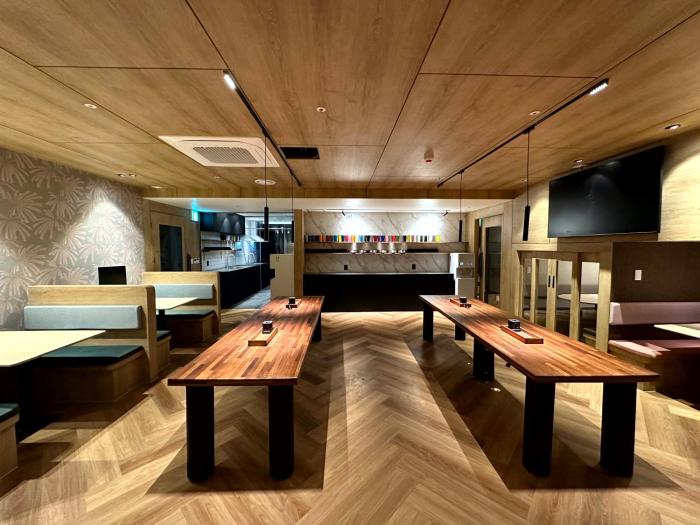 nomad live hostel