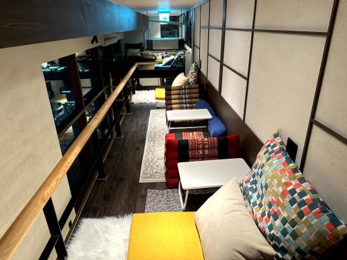 nomad live hostel