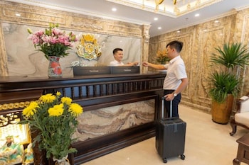 Royal Hotel Kangnam,,3 star