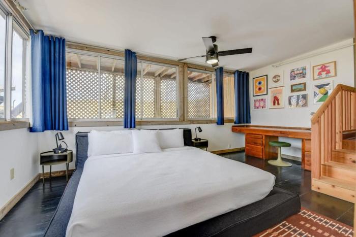 kamp by brightwild rooftop penthouse on duval