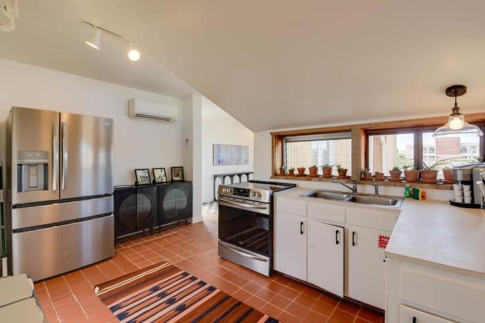 kamp by brightwild rooftop penthouse on duval