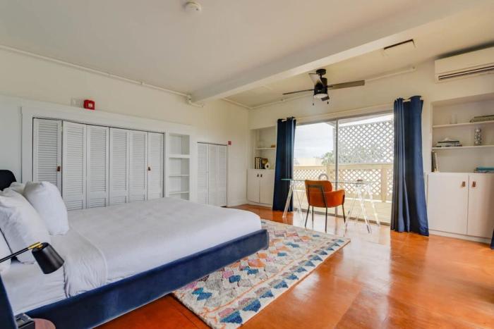 kamp by brightwild rooftop penthouse on duval
