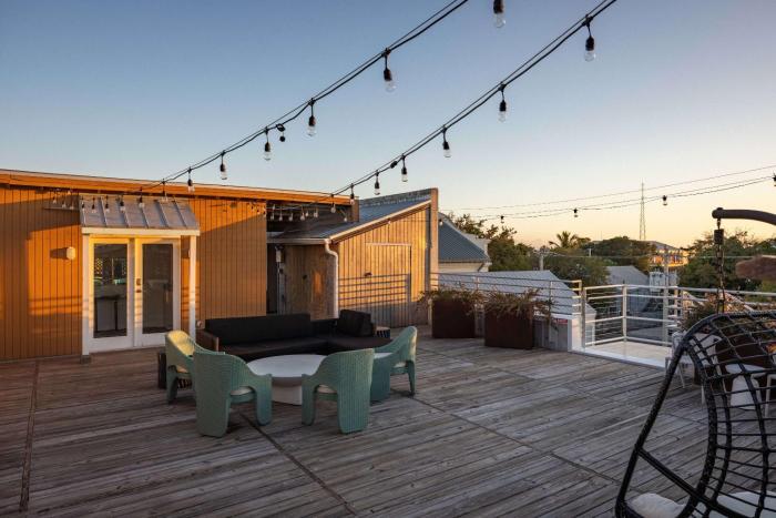 kamp by brightwild rooftop penthouse on duval