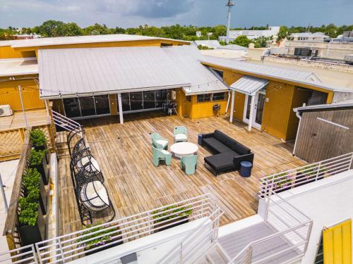 kamp by brightwild rooftop penthouse on duval