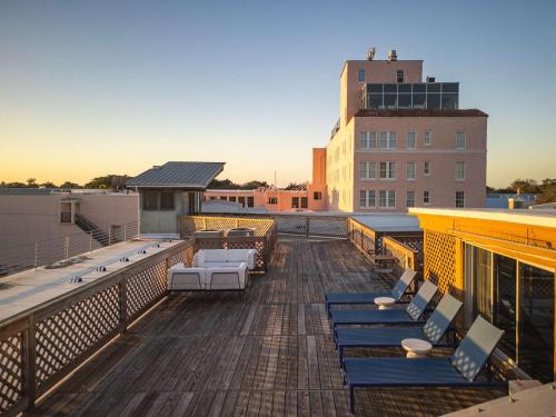 kamp by brightwild rooftop penthouse on duval