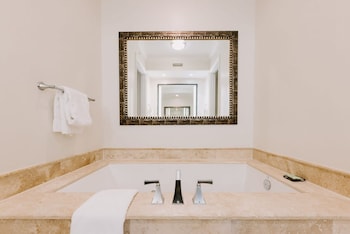Two Bedroom Residence With Balcony,,2 star