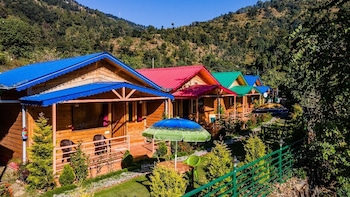 hilltop cottage pangot