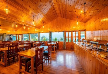Hilltop Cottage Pangot,,2 star