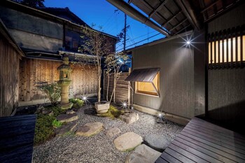 konoha yura machiya house