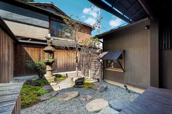 konoha yura machiya house