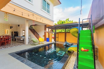 99 Pool Villa,,3 star