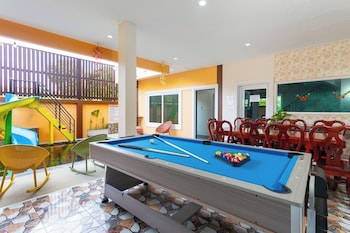 99 pool villa