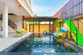 99 pool villa
