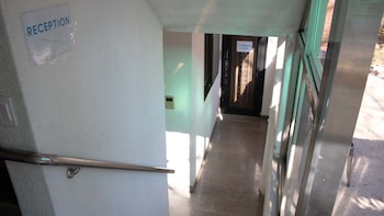Ocean's Guesthouse - Foreigners Only,40 Huiujeong-Ro Mapo-Gu,2 star