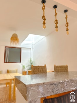 eco bay hostel