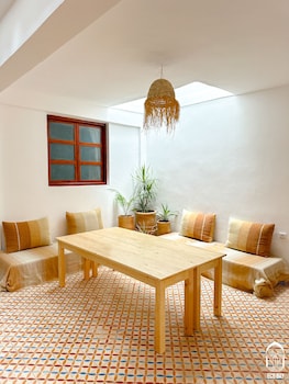 eco bay hostel