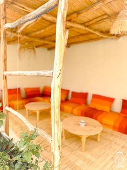 eco bay hostel