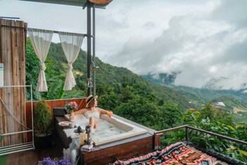 him suan homestay