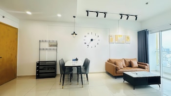 charmington la pointe central suites d