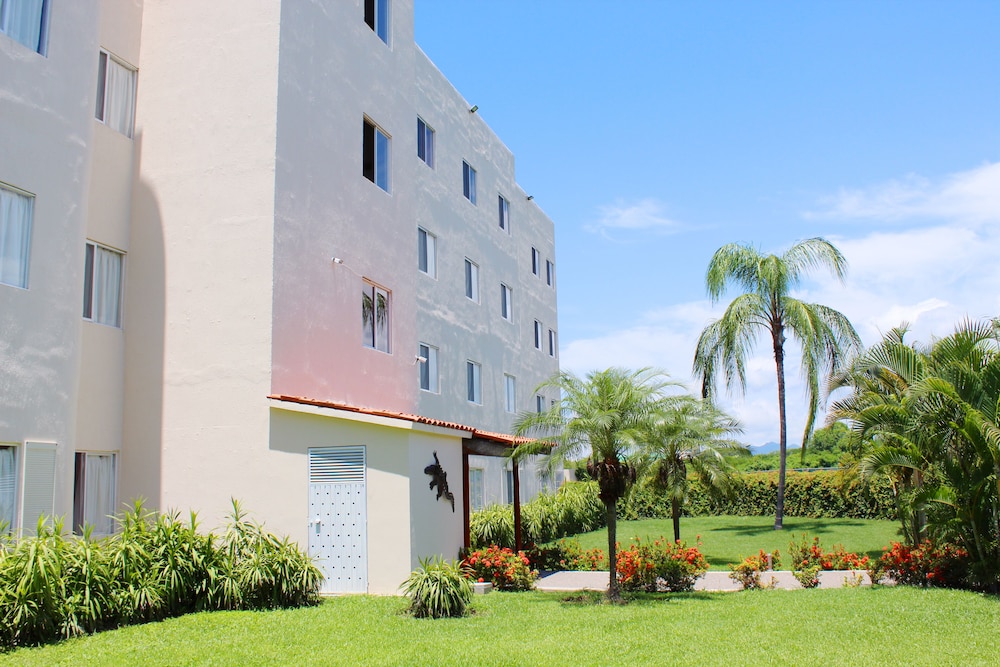 hotel las palomas nuevo vallarta