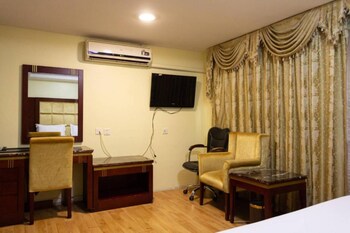 the grand lodge pattaya