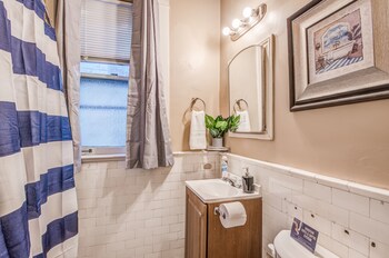 bluemoon bungalow 2 units