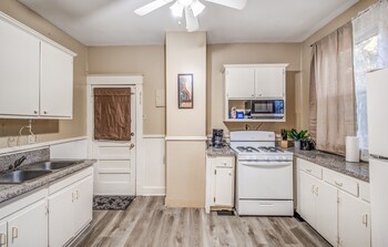 bluemoon bungalow 2 units