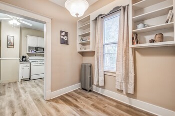 bluemoon bungalow 2 units