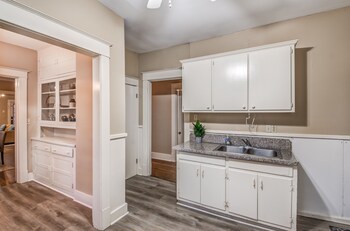 bluemoon bungalow 2 units