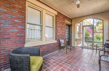 bluemoon bungalow 2 units