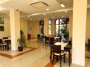 C Comfort Hotel & Wellness,Karlovo>>Hisarja,3 star