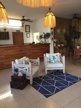 galapagos planet hotel