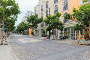 hala home