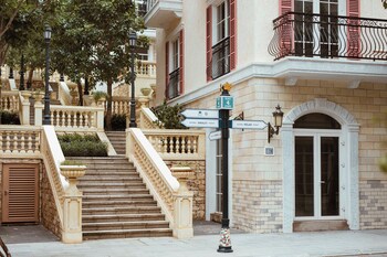 hala home