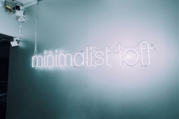minimalist loft 202