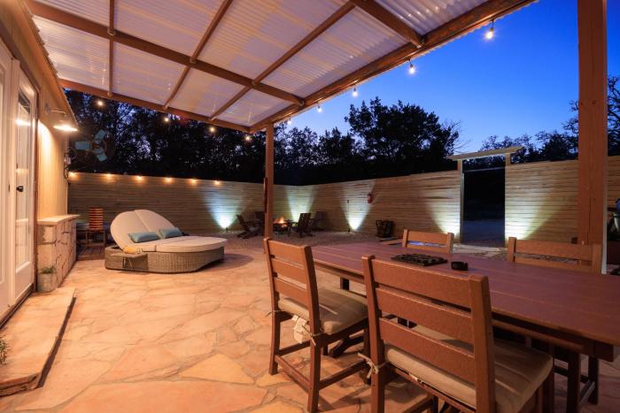 romantic luxury retreat hot cold pool and sauna