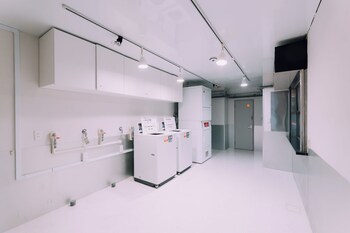 minimalist loft 803